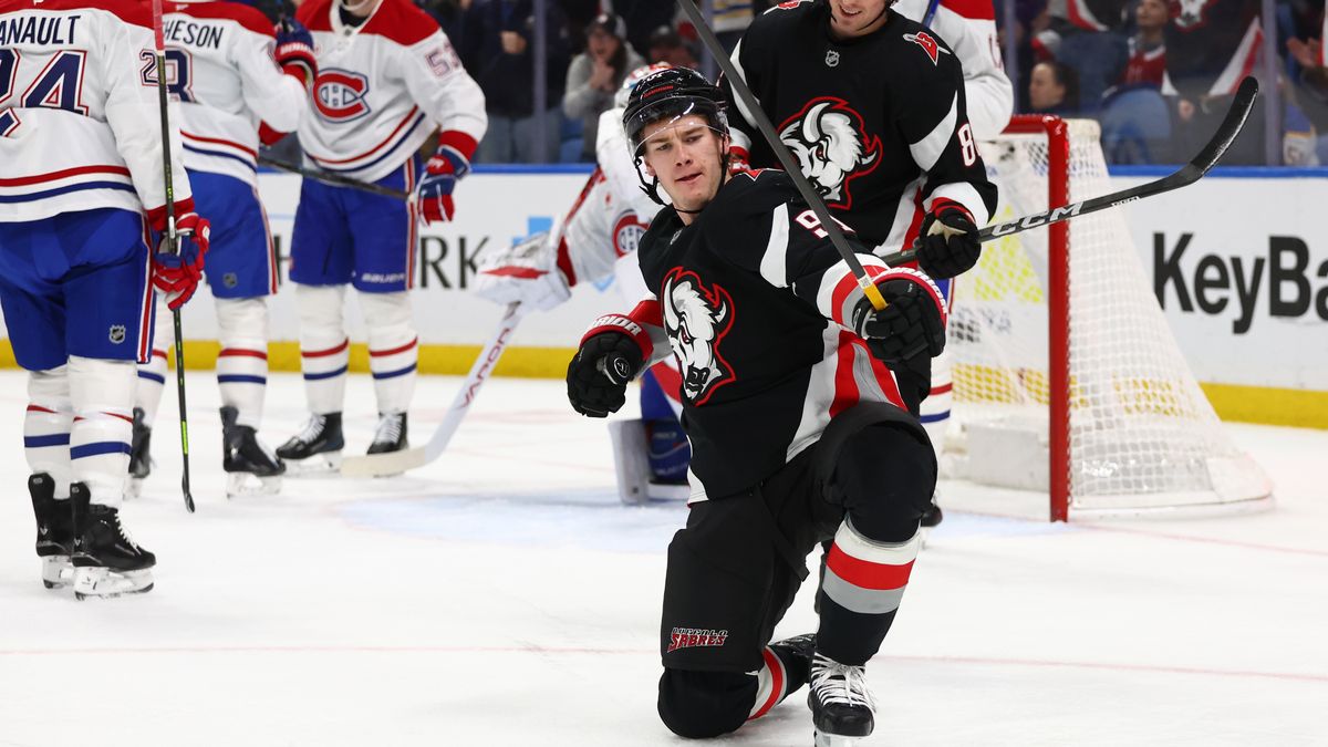 Útočník Buffala má novou smlouvu, vynese mu téměř miliardu